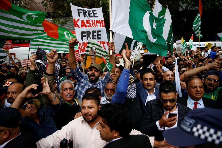 PM Modi raises Kashmir protests with British counterpart